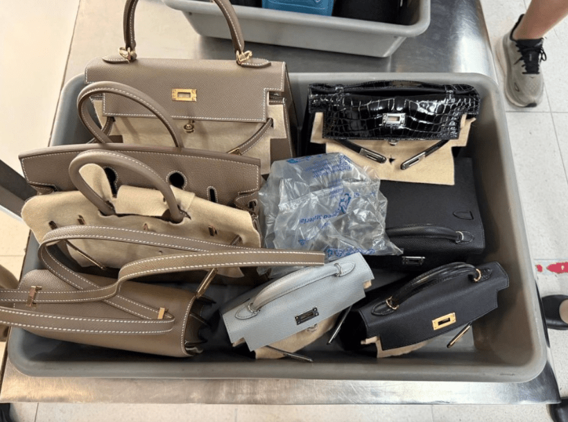 疑犯犯案后带同赃物乘飞机前往曼谷 疑犯犯案后带同赃物乘飞机前往曼谷