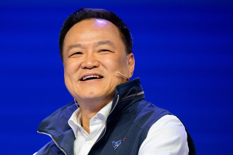 现年59岁的现任总理阿努廷被视为务实派政治人物。 现年59岁的现任总理阿努廷被视为务实派政治人物。