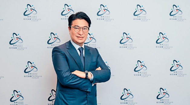 李家诚控告5个YouTube频道诽谤及骚扰 李家诚控告5个YouTube频道诽谤及骚扰