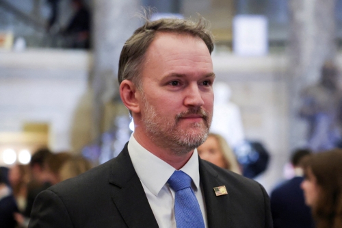 美国贸易代表格里尔24日在华府国会山庄准备聆听总统特朗普发表国情咨文 美国贸易代表格里尔24日在华府国会山庄准备聆听总统特朗普发表国情咨文