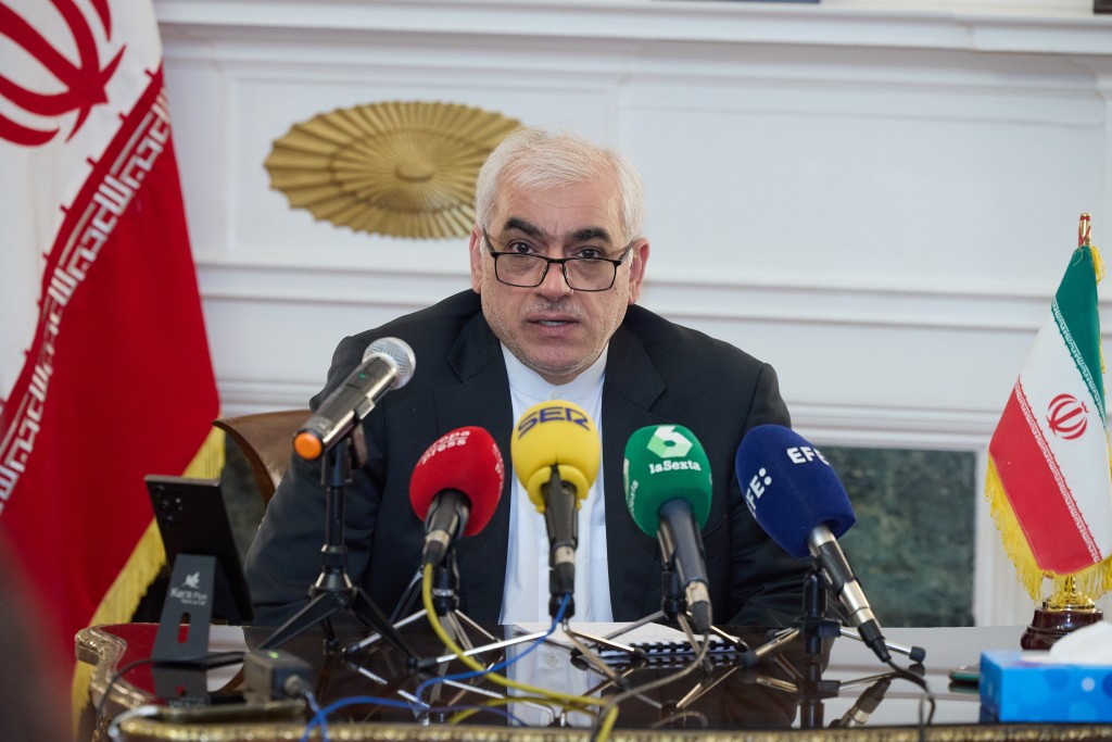 伊朗驻西班牙大使雷扎·扎比布 伊朗驻西班牙大使雷扎·扎比布