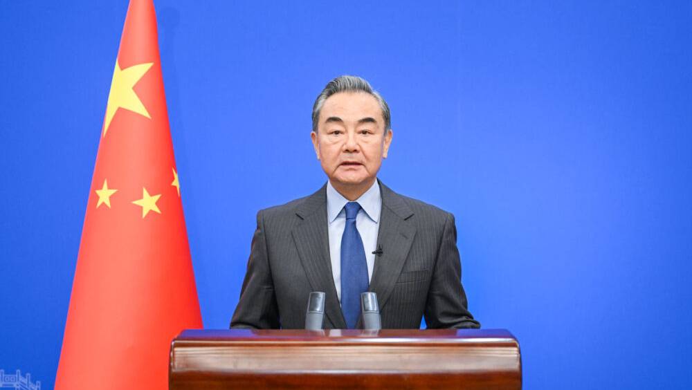 王毅称将派中东问题特使赴地区国家斡旋。 王毅称将派中东问题特使赴地区国家斡旋。