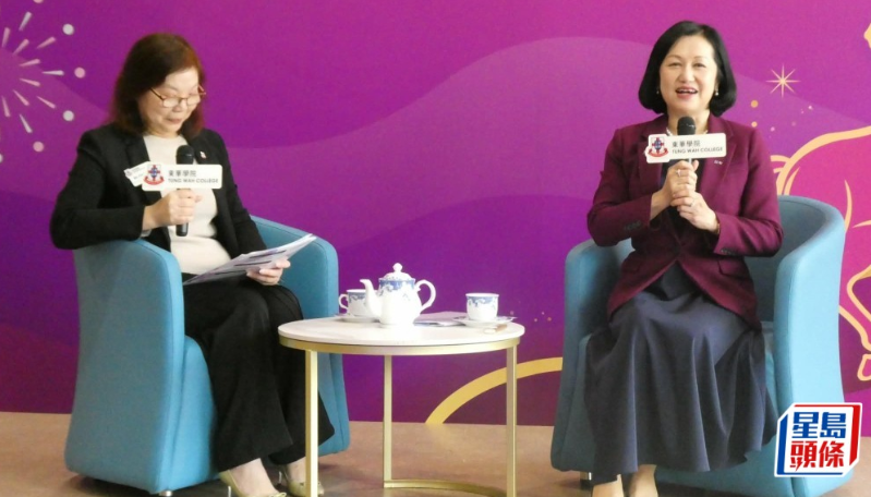 香港近年就业市场情况不稳,但东华学院应届毕业生的就业调查显示,96%从事全职工作的毕业生在半年内获聘,逾5成毕业生更于毕业后首月内成功“搵工”。 香港近年就业市场情况不稳,但东华学院应届毕业生的就业调查显示,96%从事全职工作的毕业生在半年内获聘,逾5成毕业生更于毕业后首月内成功“搵工”。