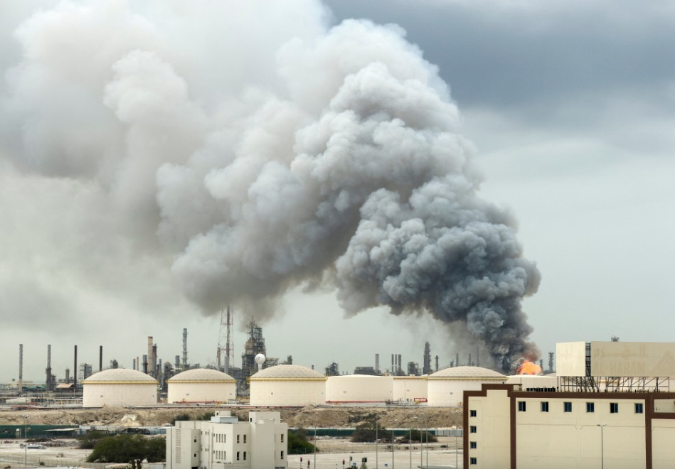 巴林麦纳麦BAPCO炼油厂遇袭。 巴林麦纳麦BAPCO炼油厂遇袭。