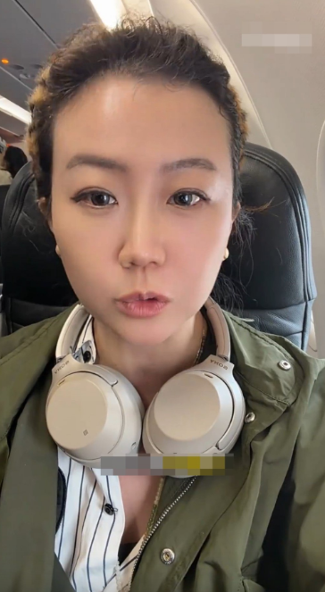 女客不满在香港国际机场遭亚洲航空地勤粗鲁对待。 女客不满在香港国际机场遭亚洲航空地勤粗鲁对待。