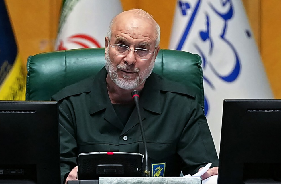 伊朗国会议长卡利巴夫警告,要将美军地面部队烧成灰 伊朗国会议长卡利巴夫警告,要将美军地面部队烧成灰