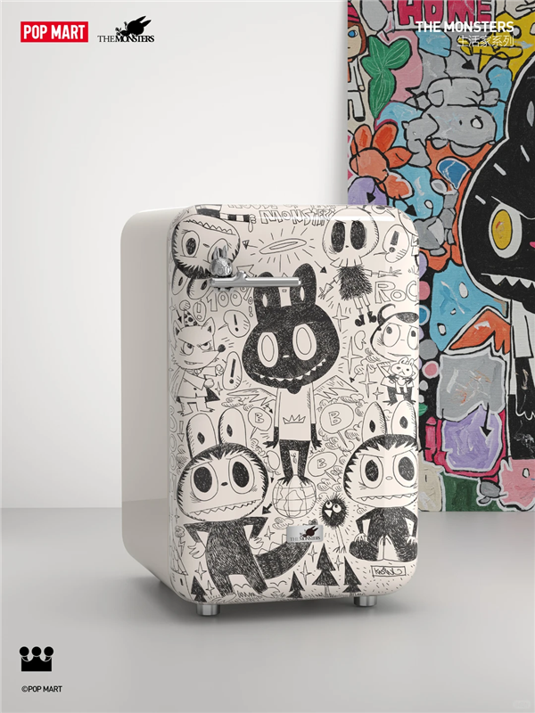 盲盒巨头泡泡玛特进军家电行业!首款LABUBU小冰箱亮相