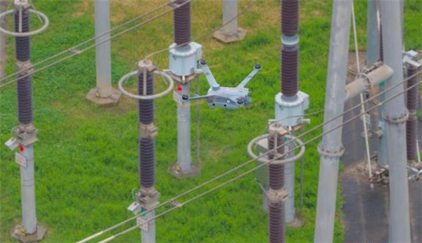 全国首例!电力“无人机虚拟驾驶舱”在武汉投用 远程巡检变电站