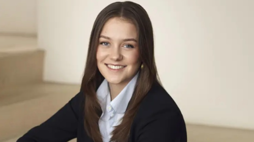 丹麦王室首位女性从军 丹麦王室首位女性从军