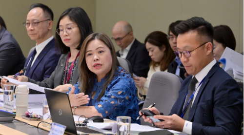 文体旅局召开会议 文体旅局召开会议