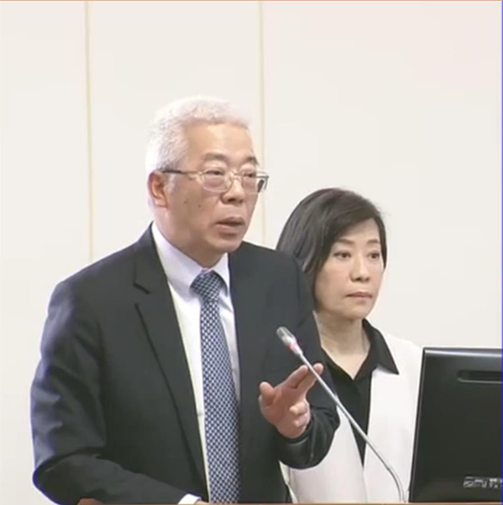 中油董事长方振仁。 中油董事长方振仁。