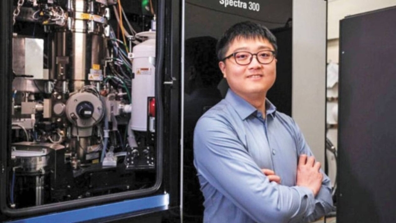 王丹浩在美遭执法部门约谈后离奇坠楼身亡。 王丹浩在美遭执法部门约谈后离奇坠楼身亡。