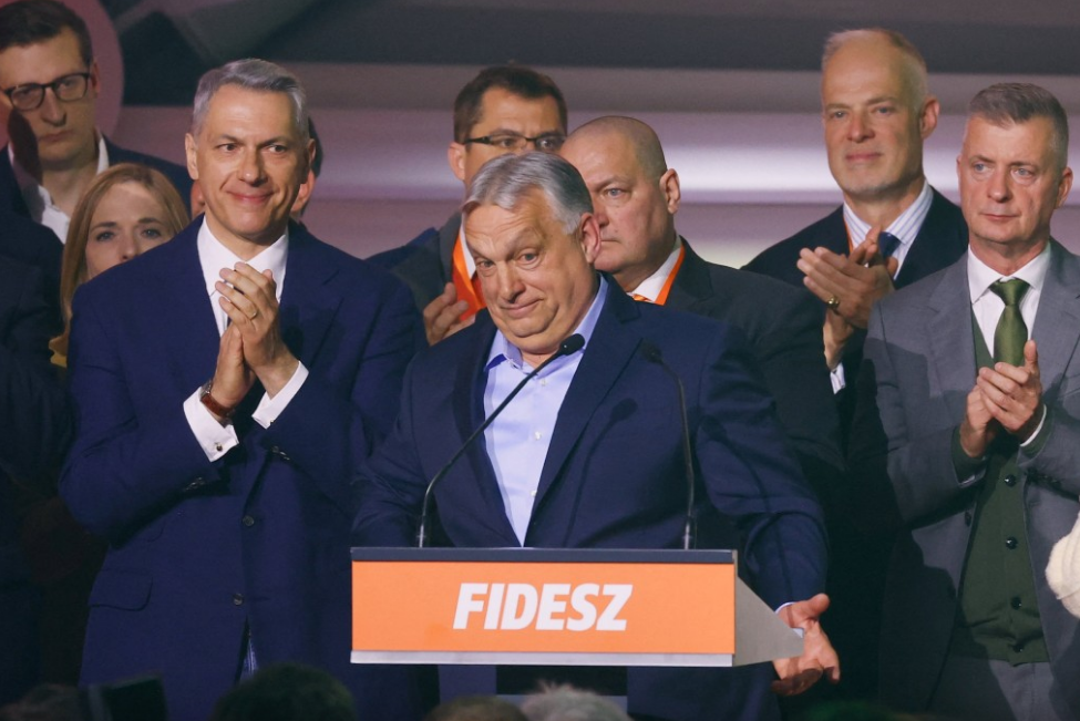 长期执政的总理欧尔班(Viktor Orbán)周日承认败选,已向胜选一方致贺 长期执政的总理欧尔班(Viktor Orbán)周日承认败选,已向胜选一方致贺