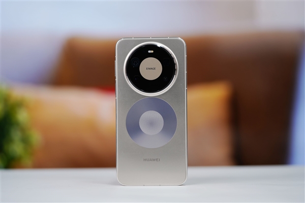 内存冲击发力了!中国智能手机市场下滑:华为依旧第一