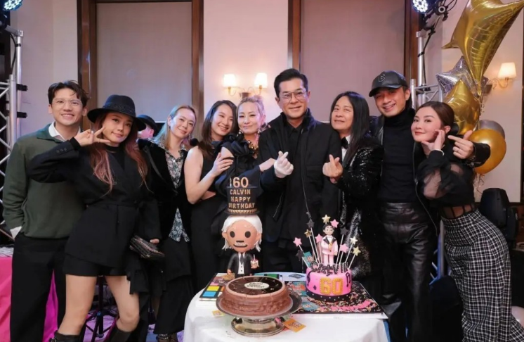 古天乐近日被传秘婚育有一子,女主角被起底是演员林淑茵(左3)。 古天乐近日被传秘婚育有一子,女主角被起底是演员林淑茵(左3)。