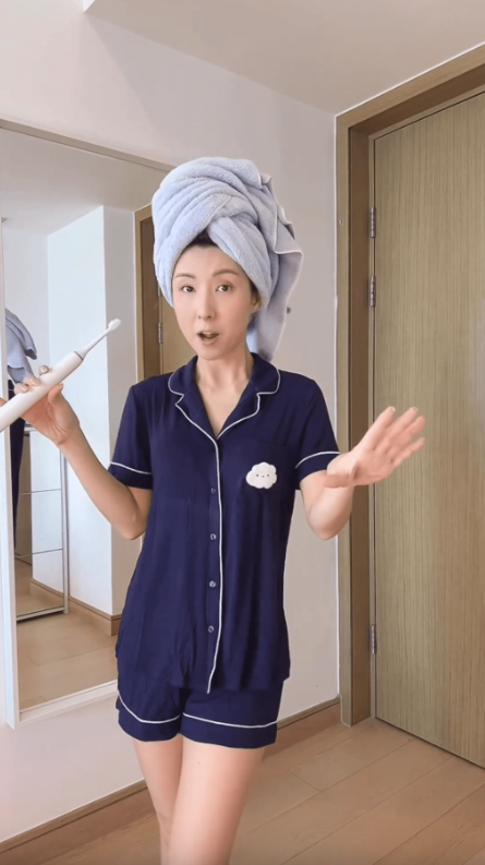 谭嘉曾在社交网大晒居家日常。 谭嘉曾在社交网大晒居家日常。