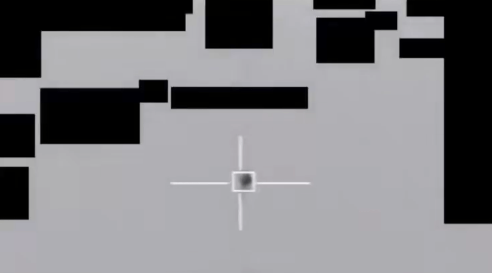 美国战争部公开F-16战机击中UFO爆炸的画面。 美国战争部公开F-16战机击中UFO爆炸的画面。