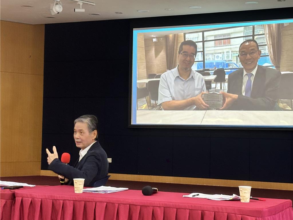 金溥聪。 金溥聪。