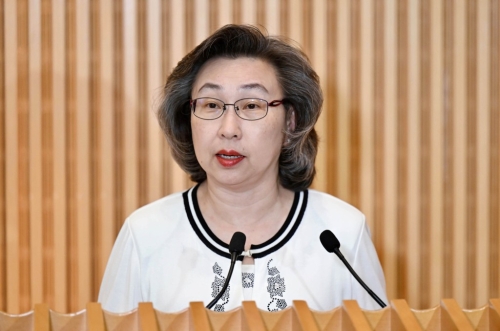 杨何蓓茵 杨何蓓茵