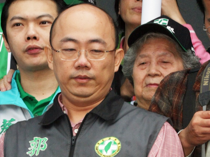郭正亮 郭正亮
