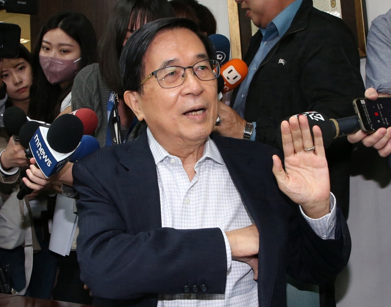 阿扁突问赖清德“特赦主张还算数?” 阿扁突问赖清德“特赦主张还算数?”